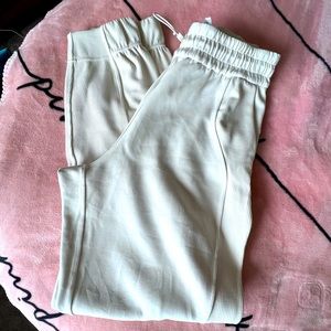 LNC - Lululemon Softreme Joggers